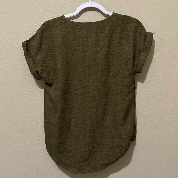 NEW. Monteri Blouse - Picture 4 of 5